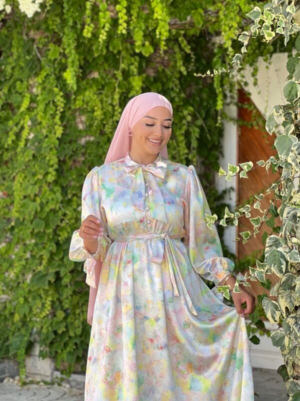 Robe Longue en Satin à Imprimé Pastel